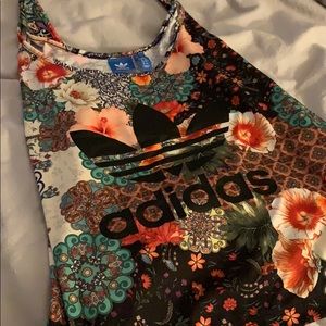 Adidas crop rio tank